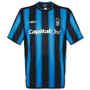 Umbro 03-04 Nottingham Forest 3rd shirt