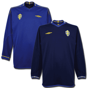 Umbro 03-04 Sweden Away L/S shirt