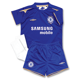 Umbro 05-06 Chelsea Centenary Little Boys Kit