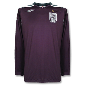 07-09 England Home GK L/S Shirt