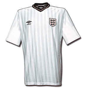 Umbro 1986 England Retro Jersey   No.10 - White/Navy