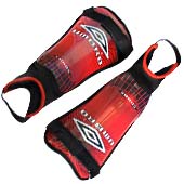 Umbro Chaos Shin Guards - Black/Red.