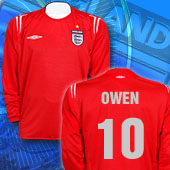 Umbro England Away Long Sleeved Shirt - 2004/06 with Owen 10 printing.