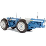 Universal Hobbies DOE-130 Four wheel Drive Tractor