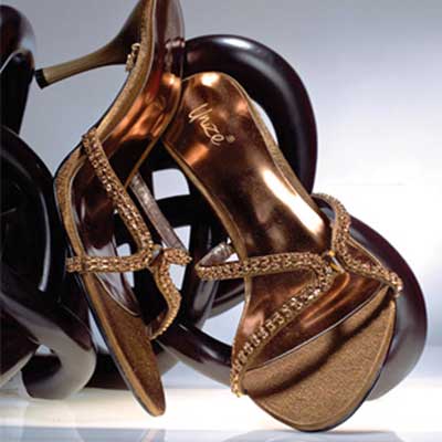 UNZE Asymmetrical Strappy Sandals by