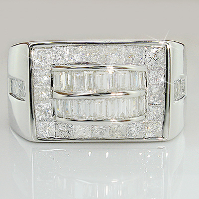 1.75CT PRINCESS AND BAGUETTE DIAMOND RING