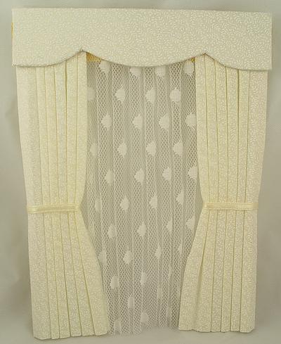 1:12 Scale Dolls House Cream Miniature Floral