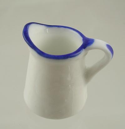 1:12 Scale Large Milk Jug. Available in 4 colours. Please choose from the drop down box otherwise