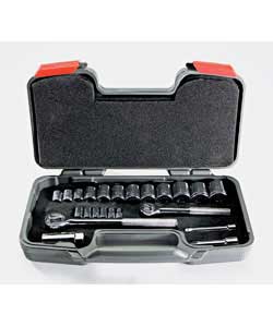 23 Piece Socket Set