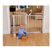 The Clippasafe 360mm Auto-Close gate helps to keep your home safe for babies and toddlers. This whit
