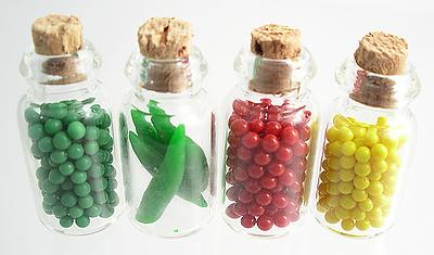 1:12 Scale Glass Spice Jars and contents. These glass jars have cork stoppers 