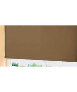 Complete blackout.Keeps a room cool in summer and warm in winter.50 cotton, 50 polyester.Sponge or w