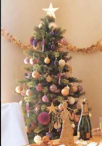 7Ft In And Out Christmas Tree