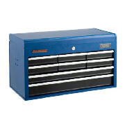 Manufactured from sheet steel, this Draper 8 drawer tool chest is fitted with anti-slip ball bearing