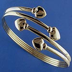 9Ct Hearts Double Torque Bangle