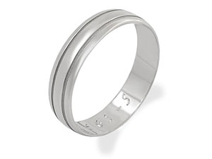Unbranded 9ct-White-Gold-Grooved-Grooms-Wedding-Ring-182363