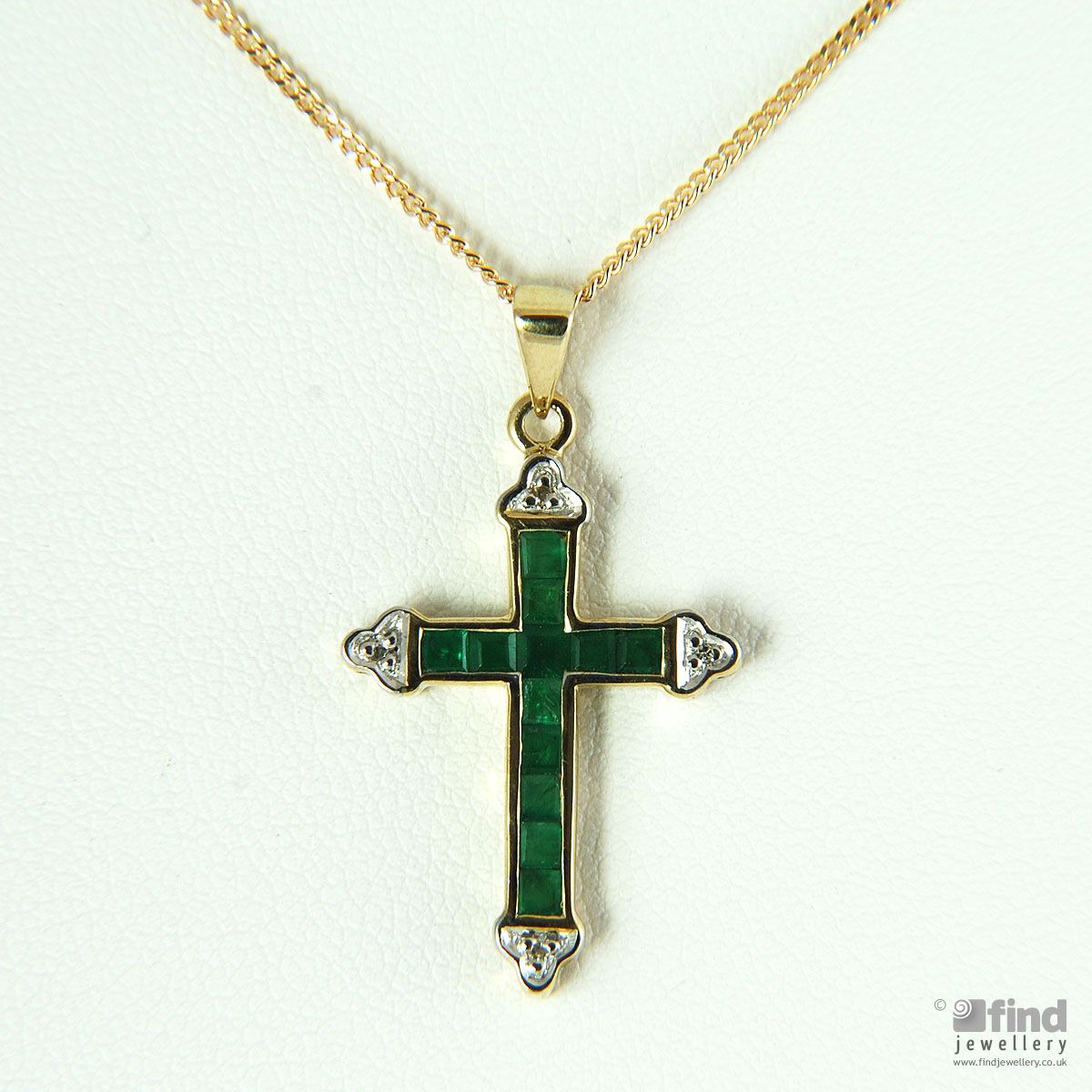 Unbranded 9ct Yellow Gold Emerald and Diamond Cross