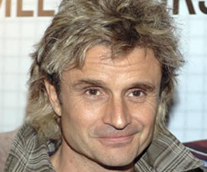 Unbranded A - un musical de Nacho Cano