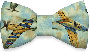Unbranded Aeroplanes In Sky Bow Tie
