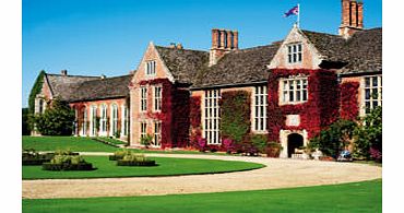 Steeped in history, Littlecote House Hotel is the perfect place to enjoy traditional afternoon tea for two. Head to Olivers Lounge located in the Old House and tuck into a selection of sandwiches, delicate cakes, scones with jam and cream, and fresh