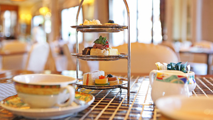 Unbranded Afternoon Tea for Two at The Crowne Plaza Hotel