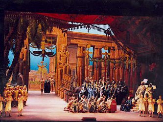 Unbranded Aida / Opera in quattro atti Libretto di Antonio Ghislanzoni Allestimento del Teatro alla Scala