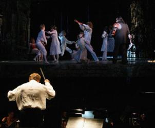 Unbranded Alcina / Opera in tre atti Nuovo Allestimento