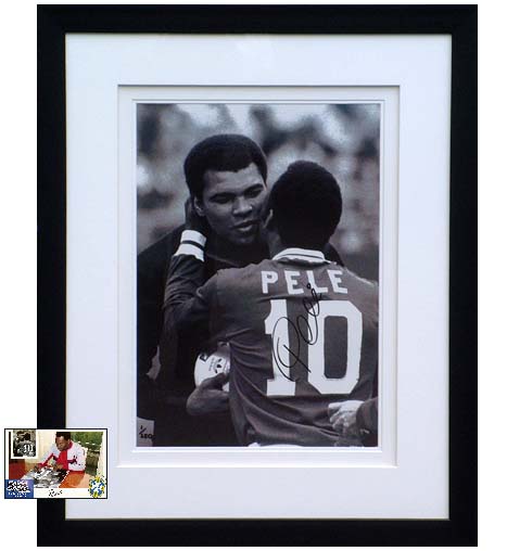 Unbranded Ali embracing Pelandeacute; - Framed Presentation (w)