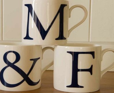 Unbranded Alphabet Initial Mugs - Set of Three 4763CXS