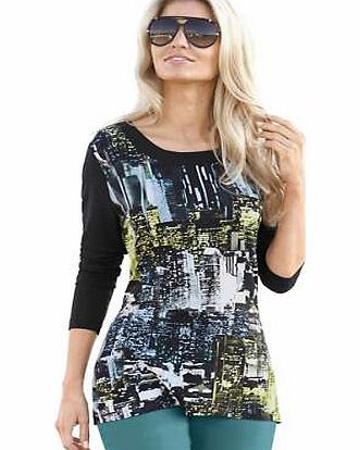 Traditionally cut long top with a modern city skyline motif on the front. Featuring a boat neckline with an elegant wide trim and plain long sleeves and back. Ambria Top Features: Flattering and Casual fit Delicate wash max. 30C 95% Viscose, 5% Elas