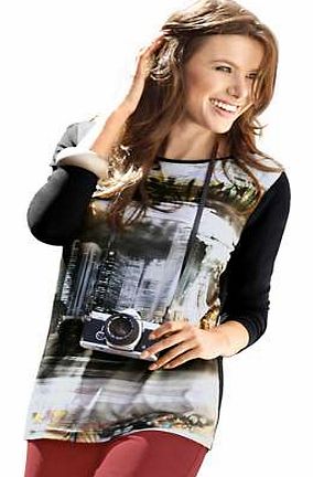 Unbranded Ambria Skyline Print Top