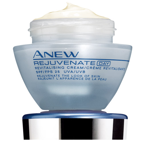 Unbranded Anew Rejuvenate Day Revitalising Cream SPF25