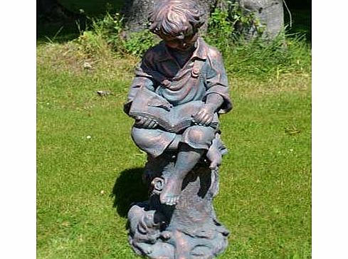 Unbranded Arthur Statue