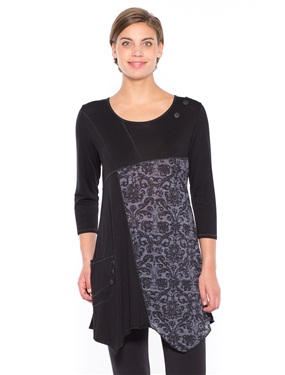 Asymmetric T-Shirt Dress with Three-Quarter Length SleevesYou will just love this T-shirt dress with pretty details in a softly draping, comfortable fabric. The unstructured cut flatters all shapes. Matching flatlock trim. Printed inset on the front 