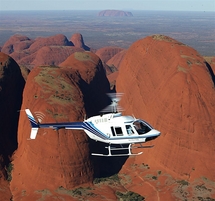This 30 minute helicopter flight provides you with a unique perspective of both Kata Tjuta and Uluru
