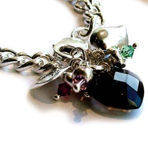 Azuni London Designer Jewellery 2005 Collection. Beautiful silver curb chain bracelet with a