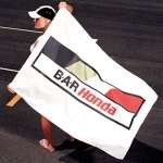 The team flag measures 97 x 134cm and has a 4cm di
