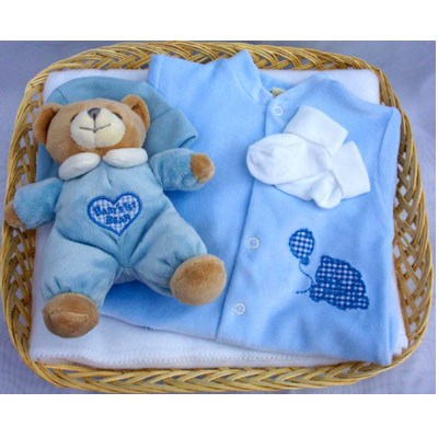 This Baby Boy Gift basket is an ideal gift for a new baby. A superb present for those proud