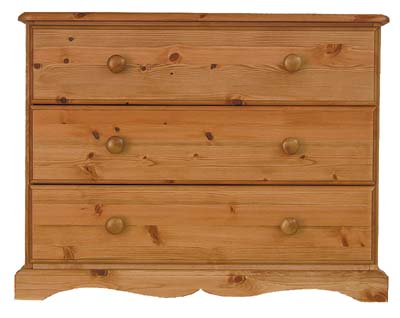 3 DRAWER CHEST.THE DRAWERS HAVE DOVETAILED JOINTS WITH TONGUE AND GROOVED BASES.ALL SOLID PINE WITH