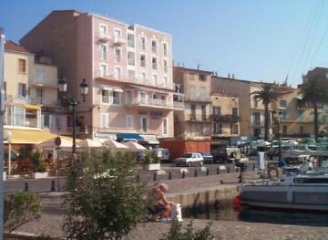 Unbranded Balanea, Calvi