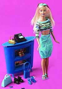 Barbie Weekend Style - Shopping
