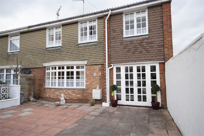 Unbranded Bay Tree Cottage