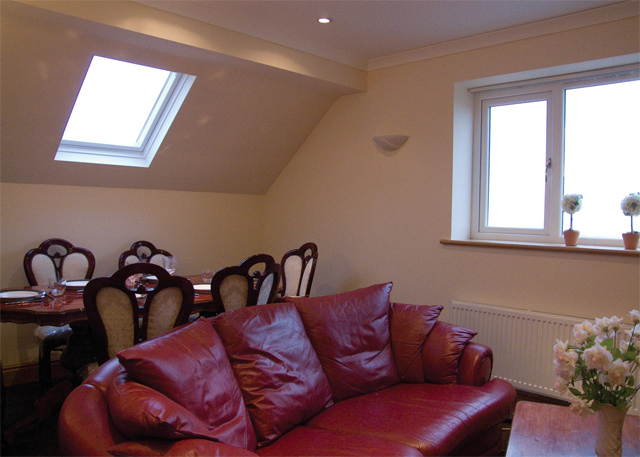 Unbranded Bay View House