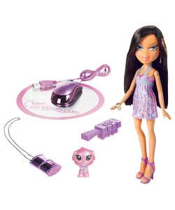 Register your own Bratz doll online and customise her!Includes access to online world, USB, key neck
