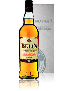The market leader, blended from whiskies with a minimum age of 8 years. An excellent gift idea.