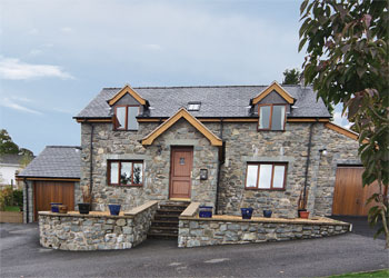 Unbranded Cae Derwen