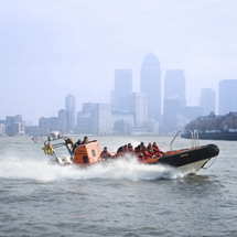 Unbranded Captain Kiddandrsquo;s Canary Wharf Voyage - Adult