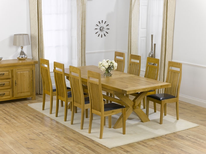 Unbranded Castillo Oak Extending Dining Table and 8 Napoli