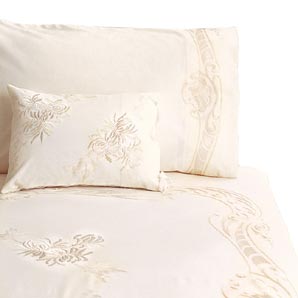 Chrysanthemum Duvet Cover- Double- Oyster