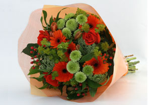 Unbranded Citrus Bouquet with Free Chocolate Collection
